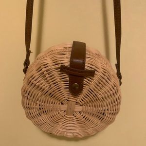 Straw woven summer clutch crossbody bag